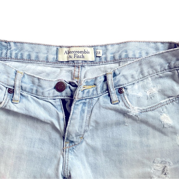 VINTAGE ABERCROMBIE DISTRESSED JEAN SHORTS - Picture 2 of 4